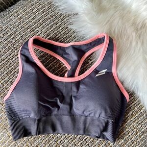 Doyoueven Women's Gray and Pink Sports Bra